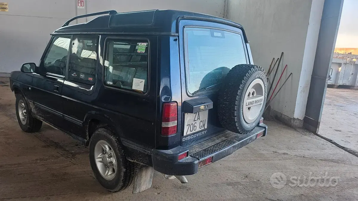 Usata Land Rover Discovery 1999 Blu SUV