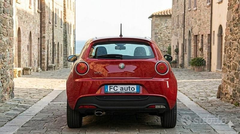 Usata Alfa Romeo MiTo Super 78 CV (57 kW) 2017 Rosso Utilitaria