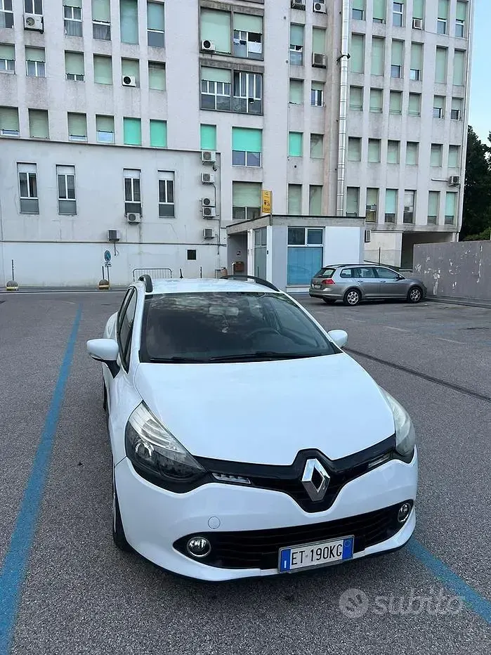 Usata Renault Clio 75 CV (55 kW) 2013 Bianco Station wagon