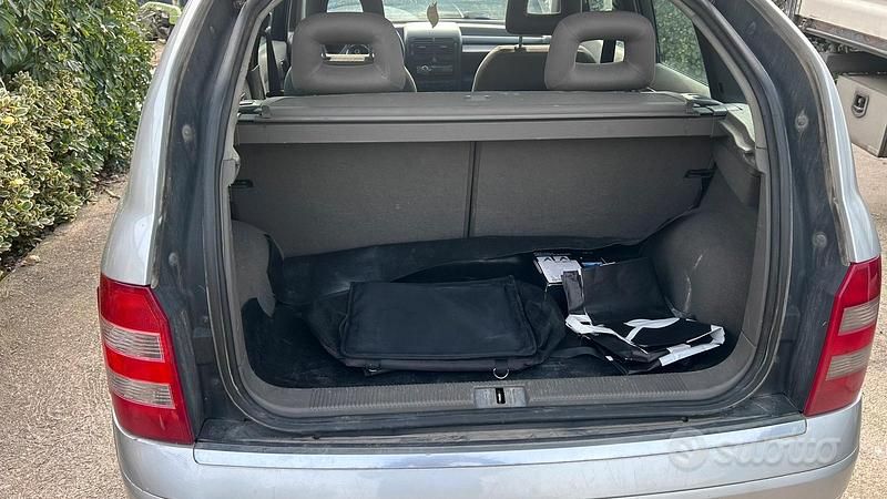 Usata Audi A2 2003 Grigio Utilitaria