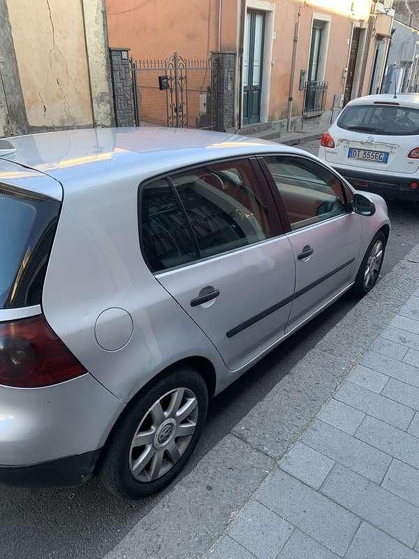 Usata VW Golf IV Comfortline 105 CV (77 kW) 2004 Grigio Berlina