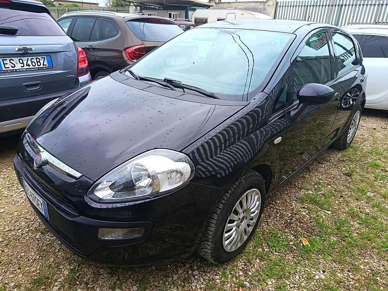 Usata Fiat Punto Evo Dynamic 69 CV (50 kW) 2011 Other Utilitaria