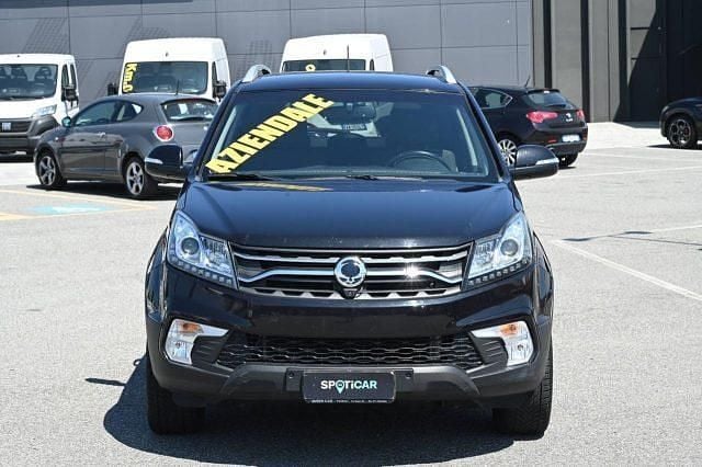 Usata Ssangyong (KGM) Korando Limited 178 CV (130 kW) 2019 Nero SUV