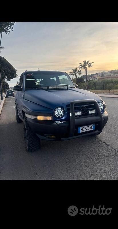 Usata Ssangyong (KGM) Korando 1999 Blu SUV