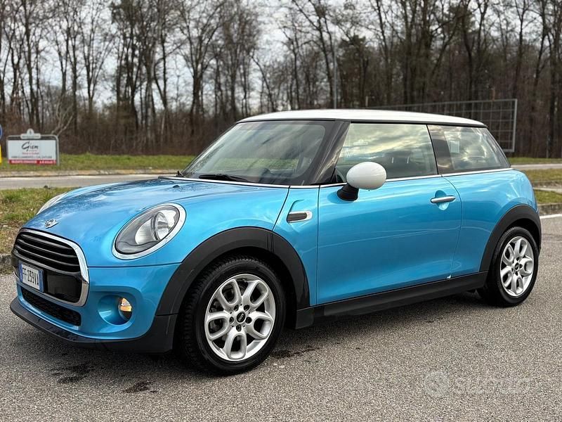 Usata Mini Cooper Hype 136 CV (100 kW) 2016 Blu Utilitaria