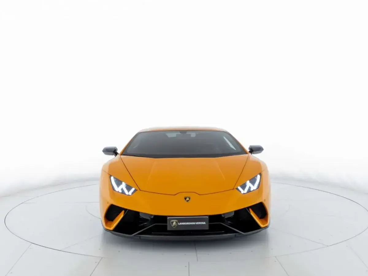 Usata Lamborghini Huracán 639 CV (469 kW) 2018 Arancio borealis Coupé