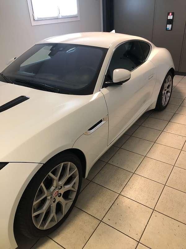 Usata Jaguar F-Type 300 CV (220 kW) 2017 Bianco Coupé