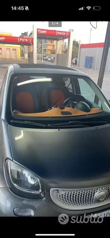 Usata Smart ForFour Passion 71 CV (52 kW) 2016 Grigio Utilitaria