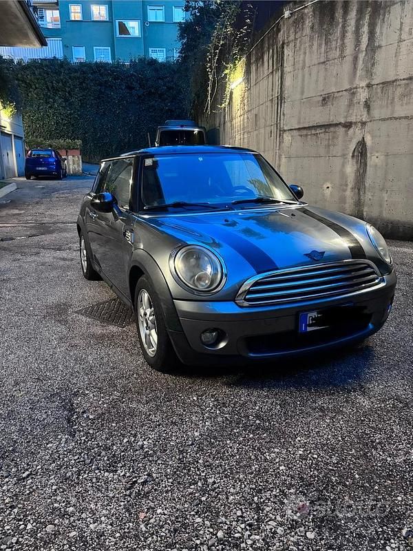 Usata Mini ONE 75 CV (55 kW) 2009 Grigio Utilitaria