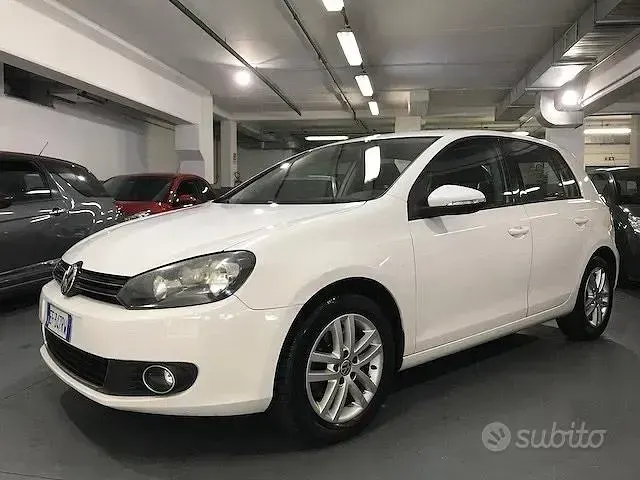 Usata VW Golf VI Highline 140 CV (102 kW) 2010 Bianco Utilitaria