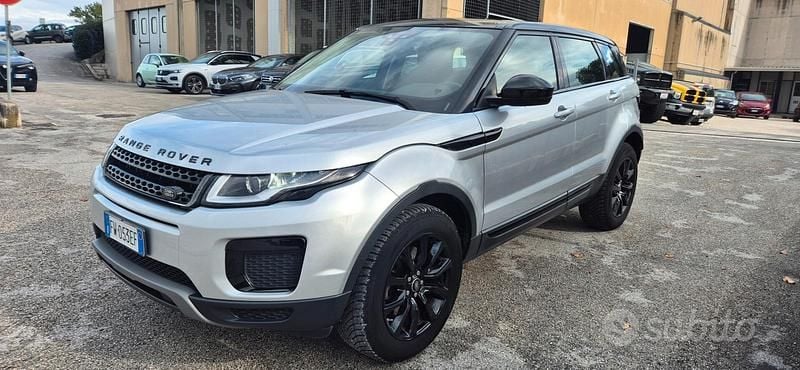 Usata Land Rover Range Rover evoque HSE 150 CV (110 kW) 2019 Argento Berlina