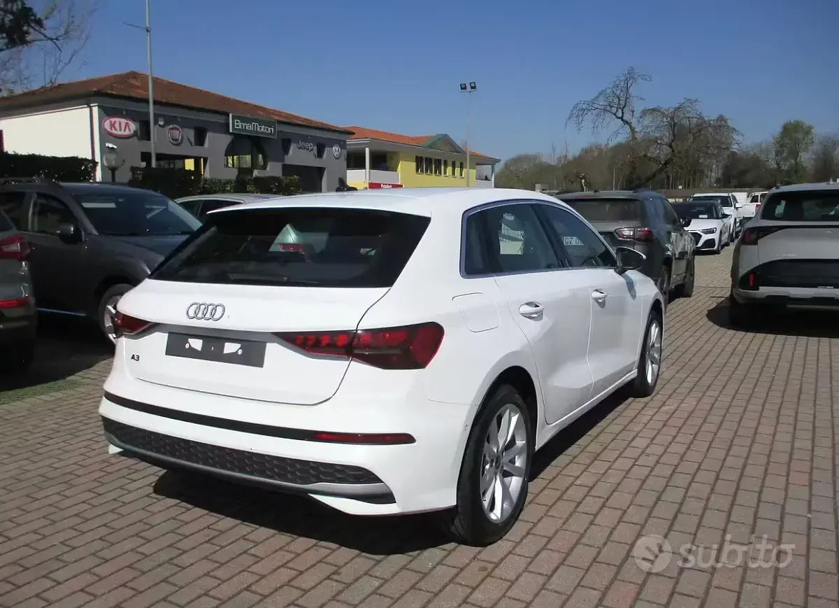Usata Audi A3 Advanced Plus 116 CV (85 kW) 2024 Bianco Berlina