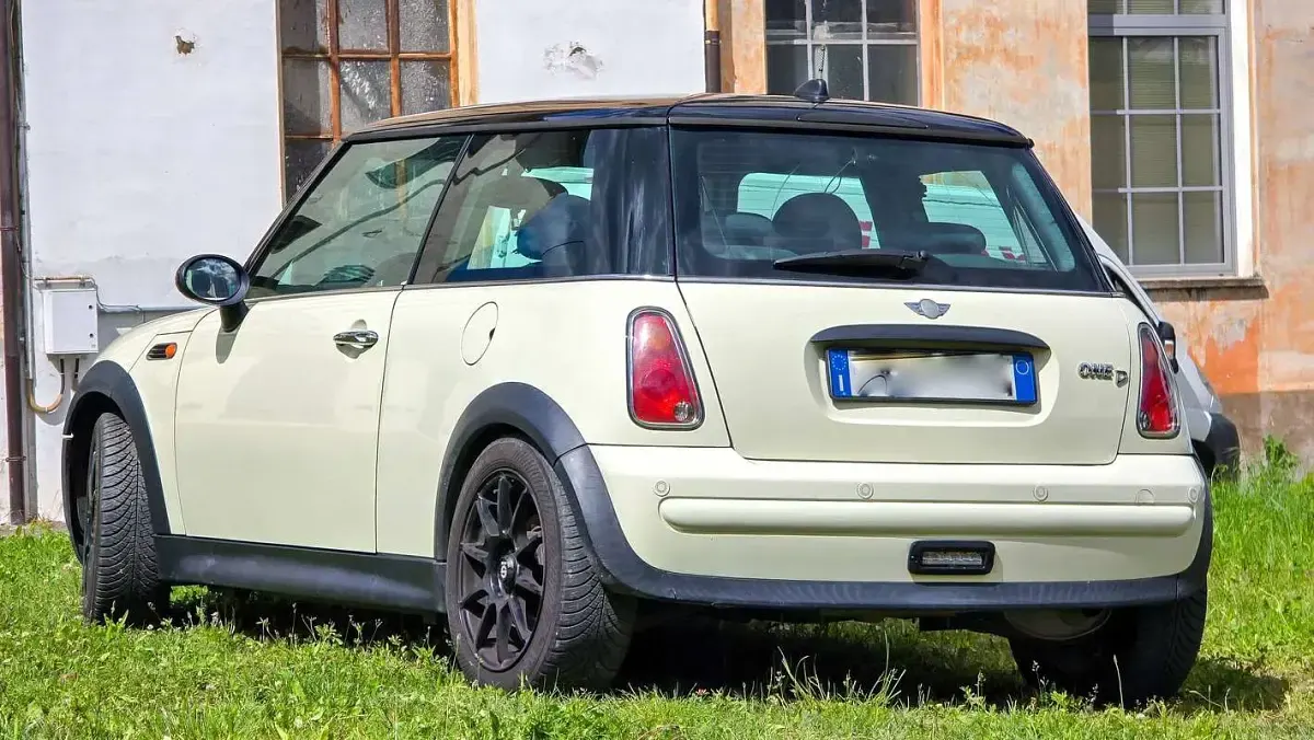 Usata Mini One D 88 CV (64 kW) 2006 Bianco Utilitaria