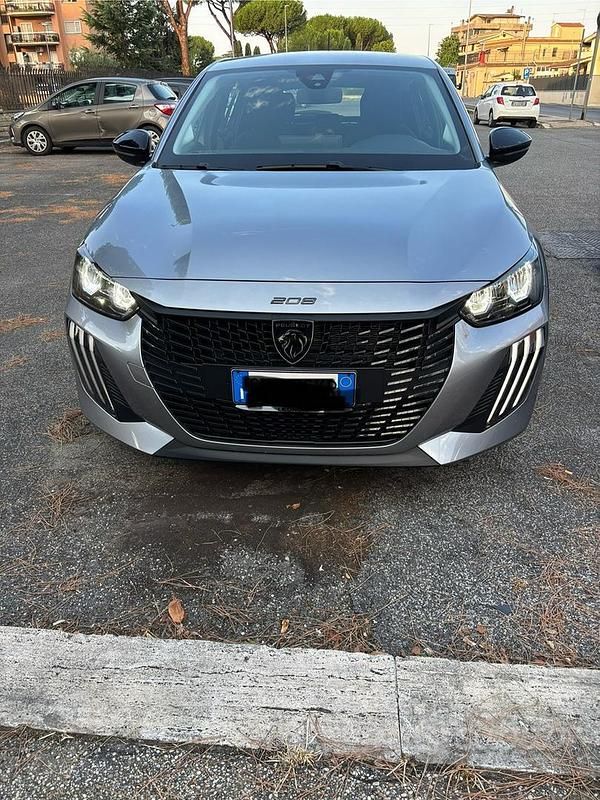 Usata Peugeot 208 75 CV (55 kW) 2024 Grigio Utilitaria