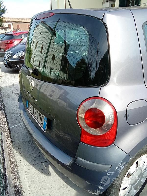 Usata Renault Modus 2006 Grigio Monovolume