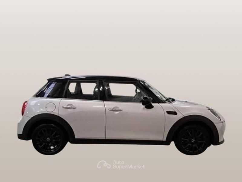 Usata Mini Cooper Clubman Classic 136 CV (100 kW) 2022 Bianco Station wagon