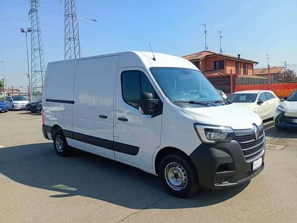 Usata Renault Master 135 CV (99 kW) 2021 Other Monovolume