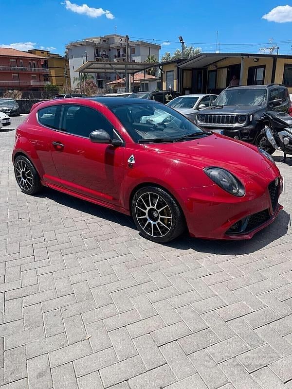 Usata Alfa Romeo MiTo Quadrifoglio 220 CV (161 kW) 2009 Rosso Utilitaria