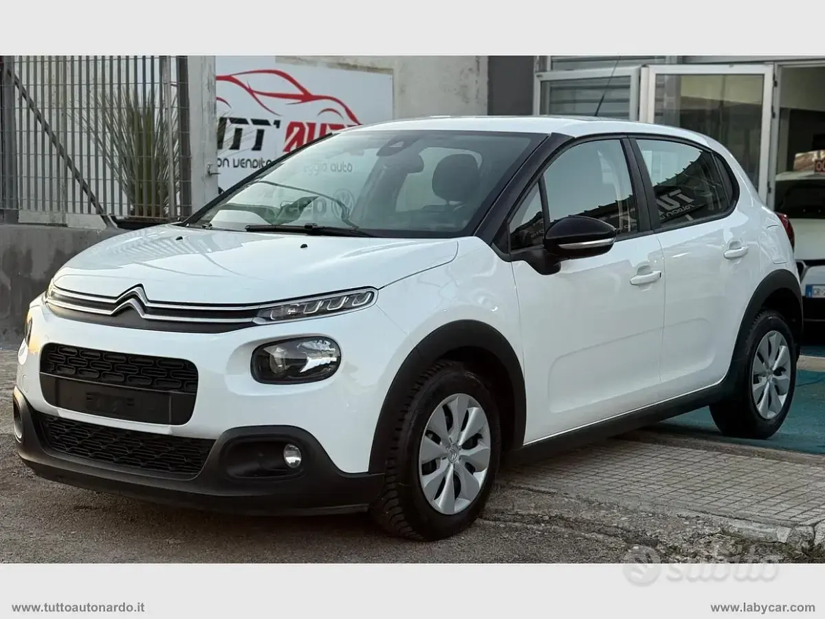 Usata Citroën C3 Shine 102 CV (75 kW) 2019 Bianco Berlina