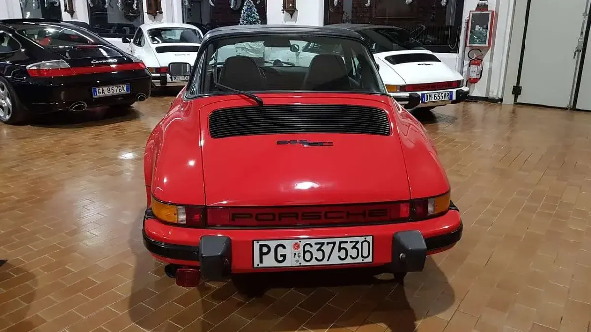Usata Porsche 911 204 CV (150 kW) 1982 Rosso Cabrio