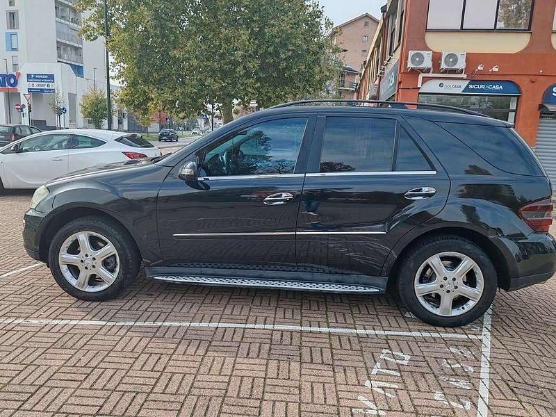 Usata Mercedes ML320 224 CV (164 kW) 2006 SUV