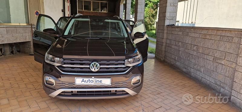 Usata VW T-Cross Life 95 CV (69 kW) 2020 Nero SUV