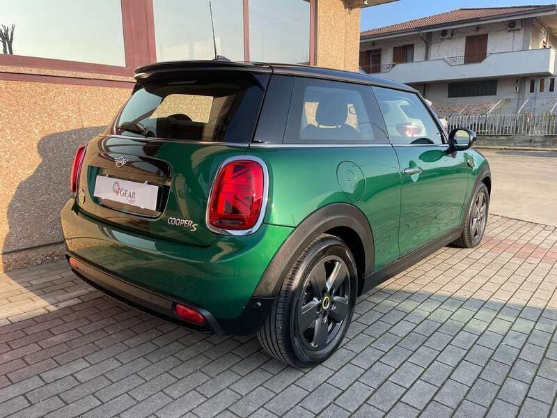 Usata Mini Cooper SE 135 kW (184 CV) 2021 Verde Utilitaria