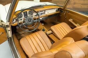 Usata Mercedes SL280 170 CV (125 kW) 1970 Beige Cabrio