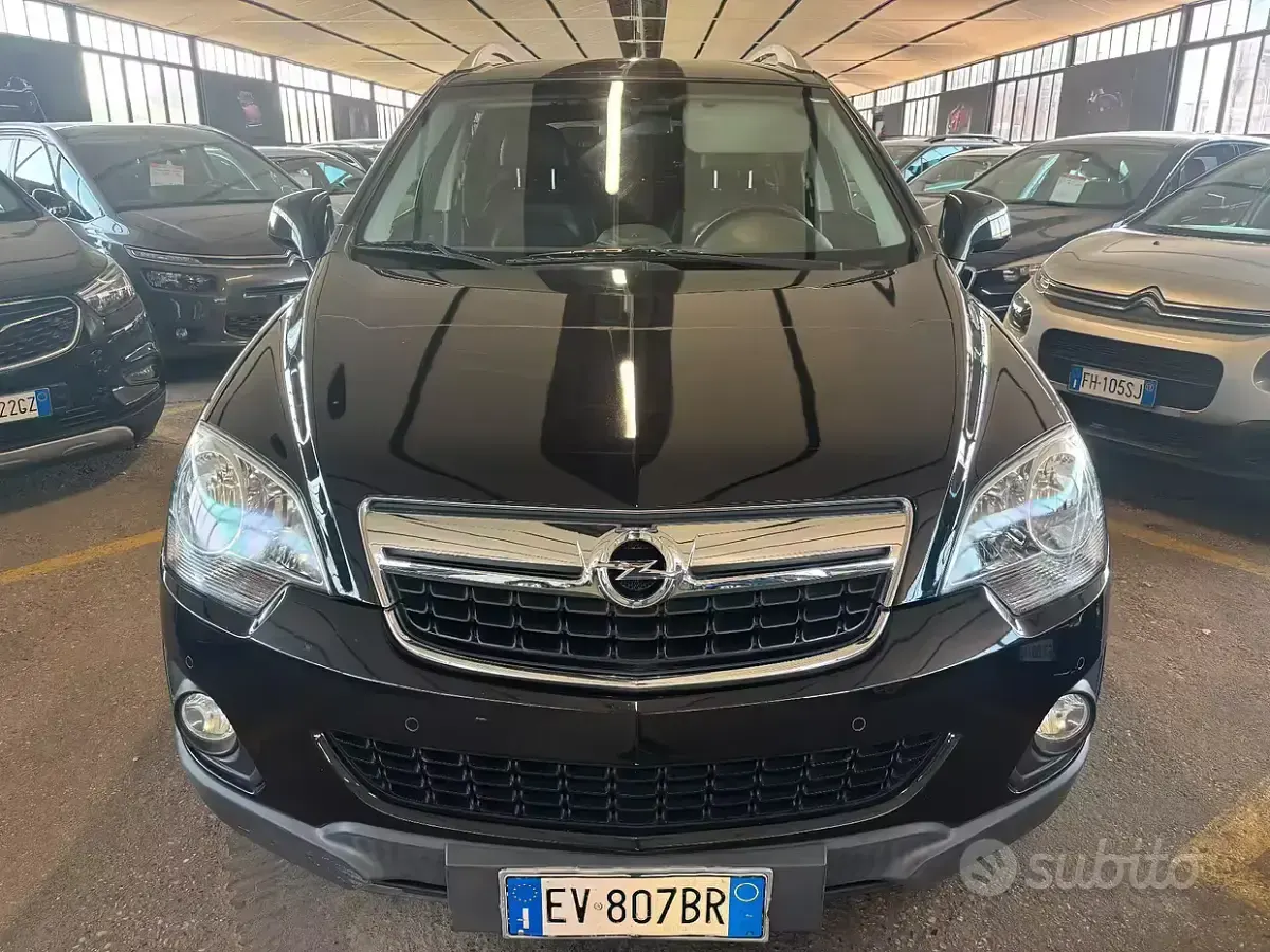 Usata Opel Antara Cosmo 163 CV (119 kW) 2014 Nero SUV