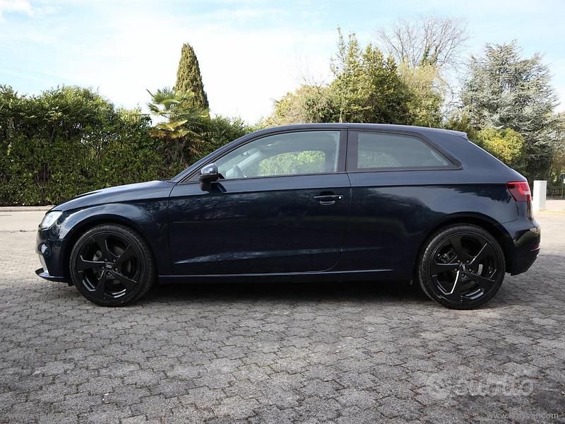 Usata Audi A3 Sport 110 CV (80 kW) 2016 Blu/azzurro Berlina