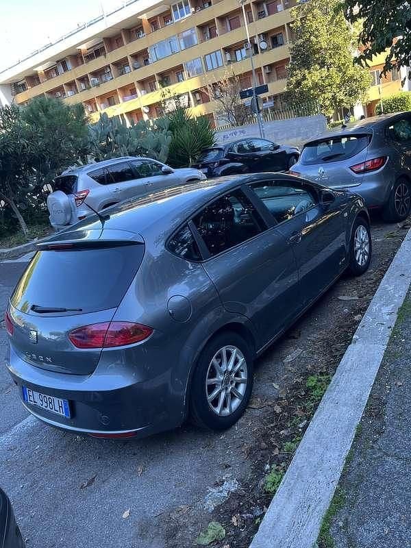 Usata Seat Leon Copa 105 CV (77 kW) 2012 Berlina