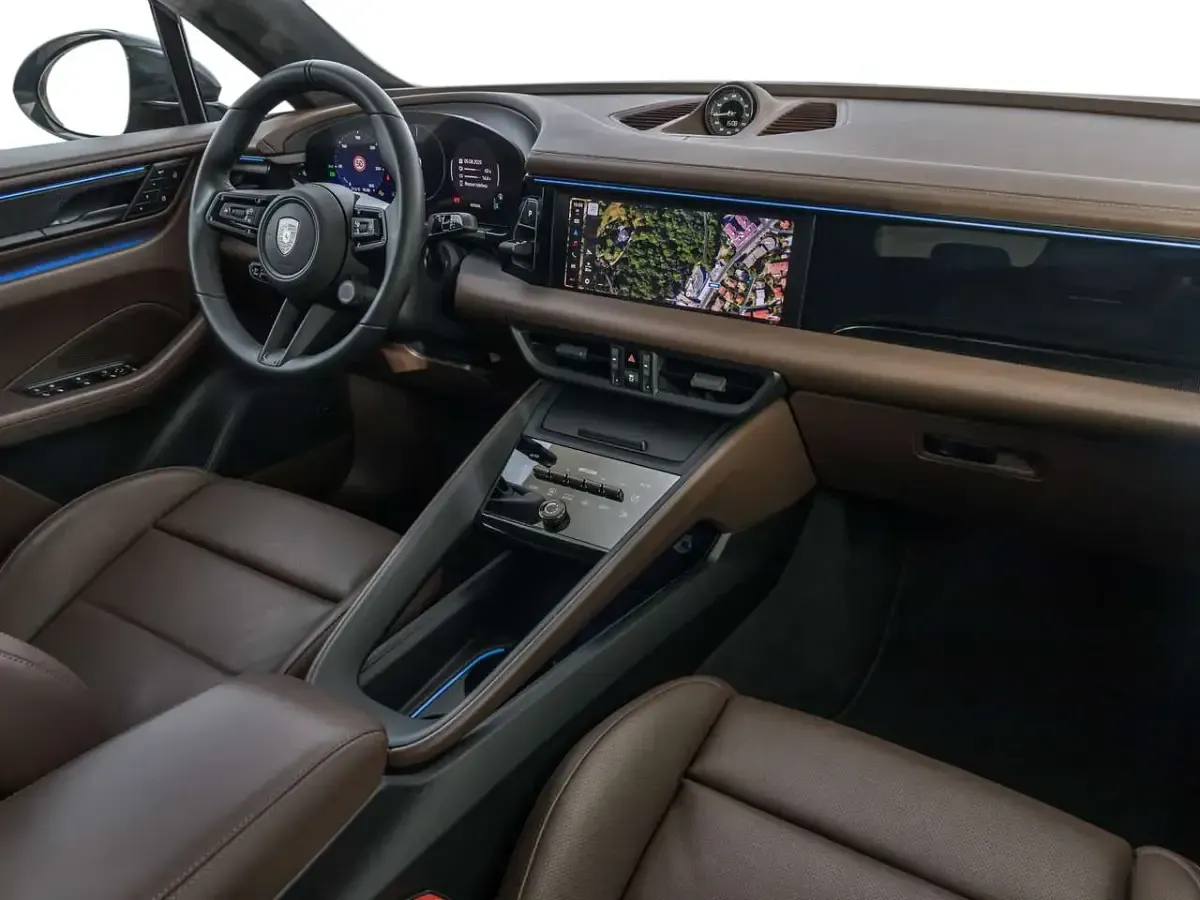 Usata Porsche Macan Turbo 469 kW (639 CV) 2025 Grigio SUV