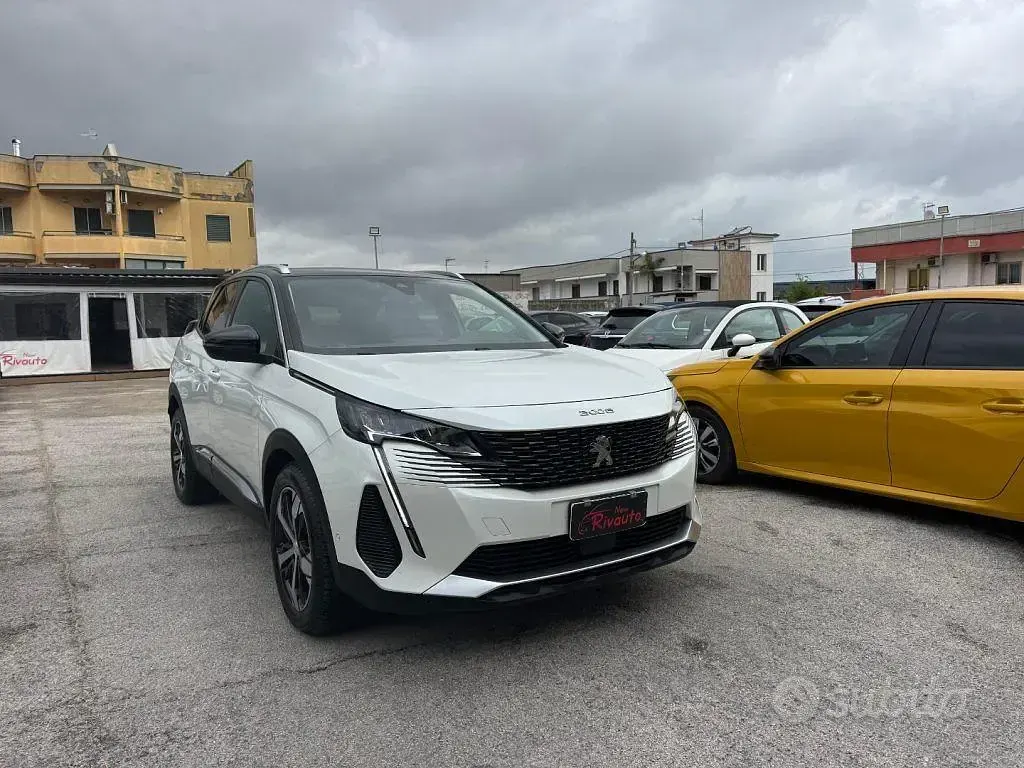 Usata Peugeot 3008 GT 131 CV (96 kW) 2021 Bianco SUV