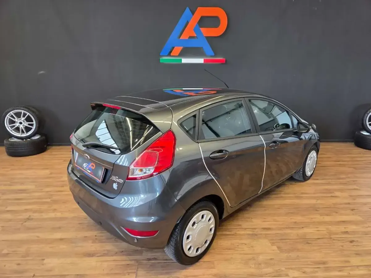 Usata Ford Fiesta Titanium 75 CV (55 kW) 2017 Other Utilitaria