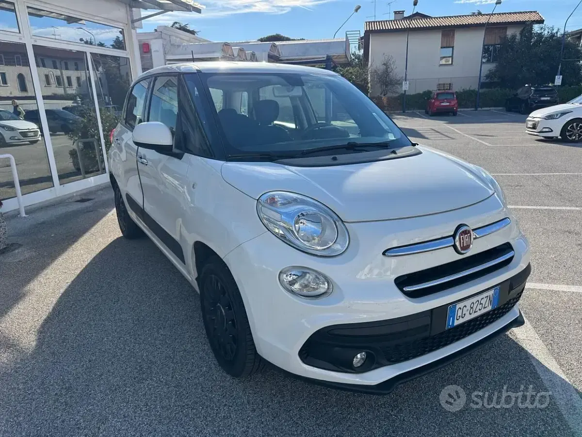 Usata Fiat 500L Mirror 120 CV (88 kW) 2021 Bianco Monovolume
