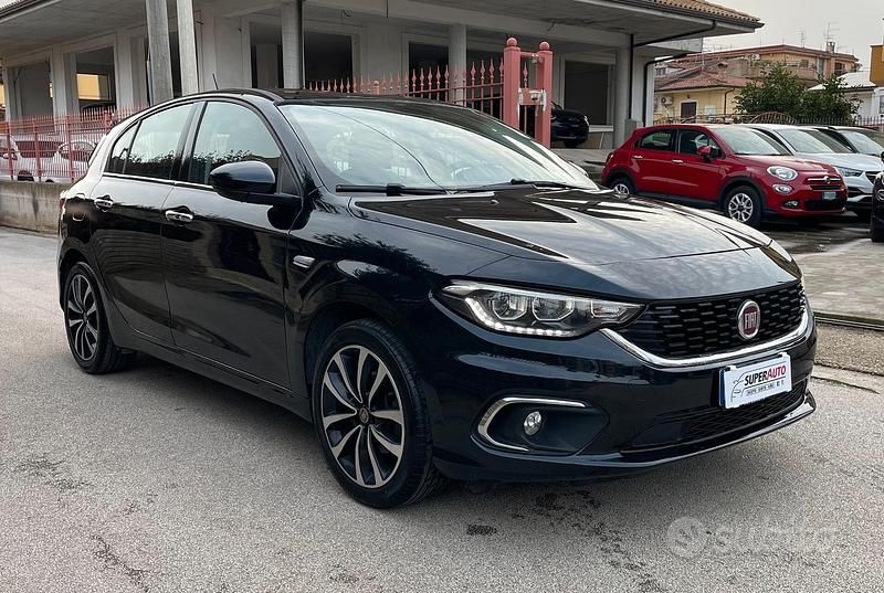 Usata Fiat Tipo Lounge 95 CV (69 kW) 2019 Nero Berlina