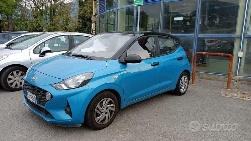 Blu Usata 2022 Hyundai i10 Advanced Utilitaria | 10.000 € (Ottimo prezzo) - Immagine 1/4