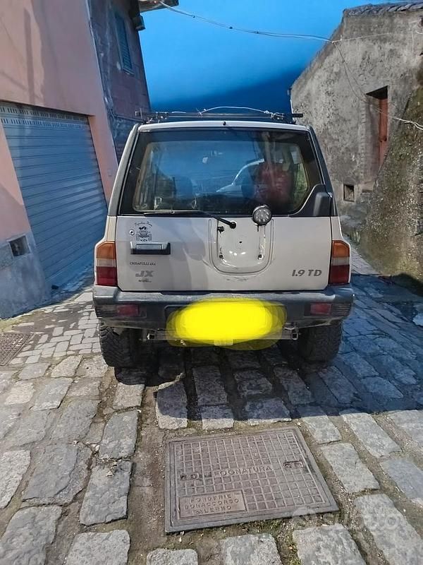 Usata Suzuki Vitara 75 CV (55 kW) 2000 Grigio SUV