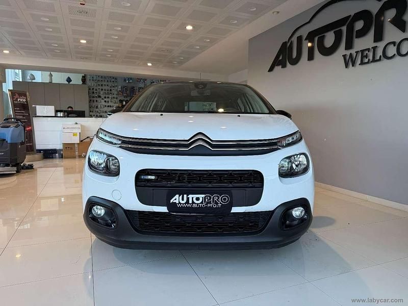 Bianco Usata 2017 Citroën C3 PureTech Tre volumi | 6800 € (Buon prezzo) - Immagine 1/4