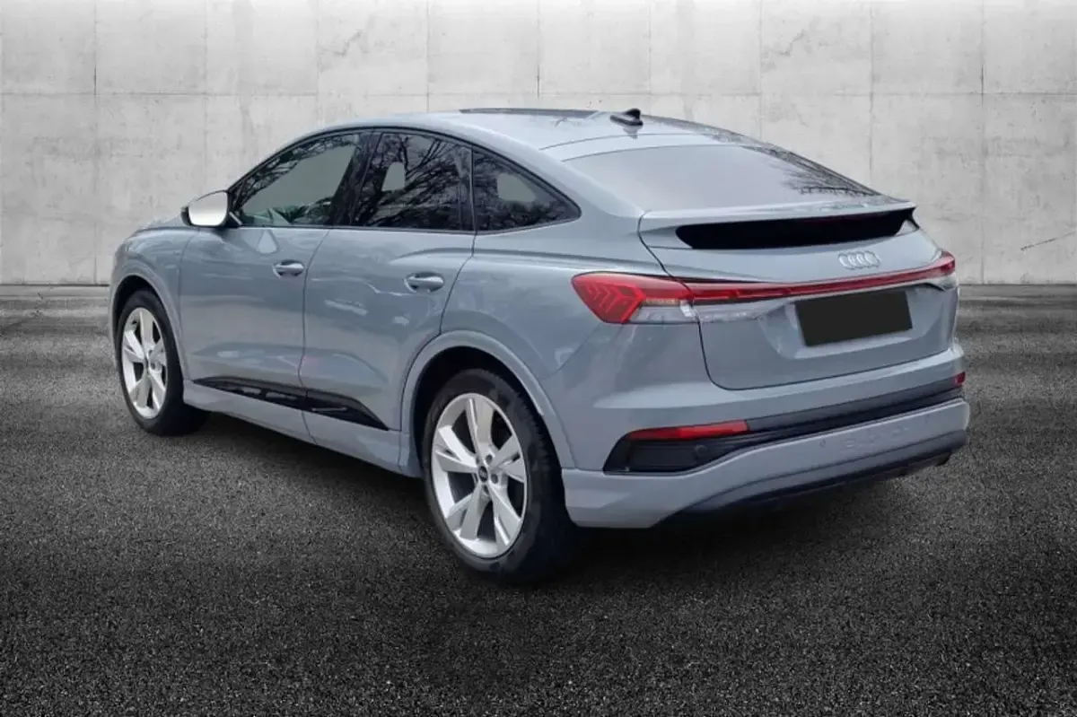 Usata Audi Q4 e-tron 69 kW (95 CV) 2023 Grigio SUV
