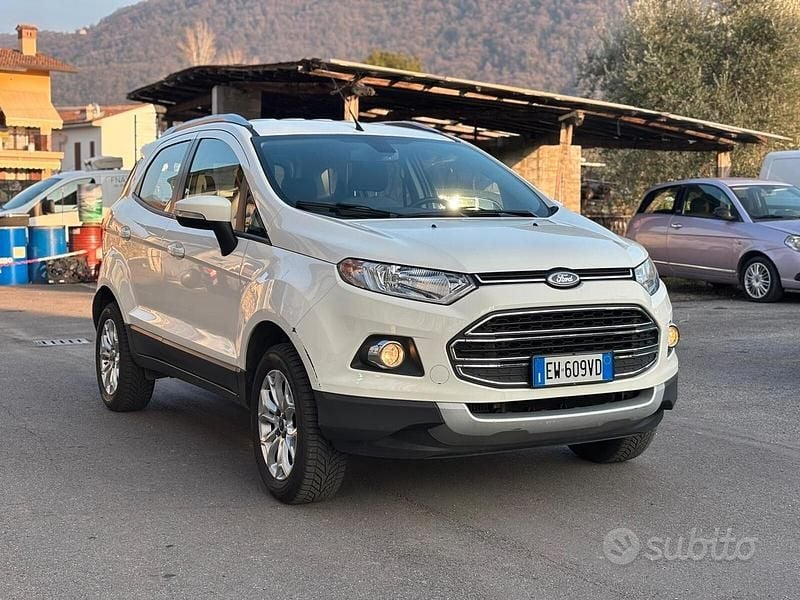 Usado Ford Ecosport 90 CV (66 kW) 2014 Blanco SUV