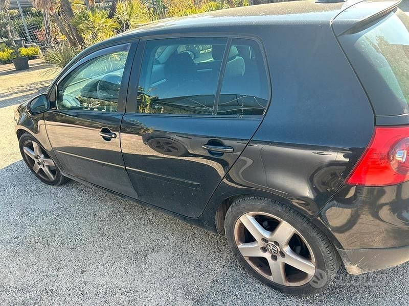 Occasion VW Golf V 140 PK (102 kW) 2007 Zwart Sedan