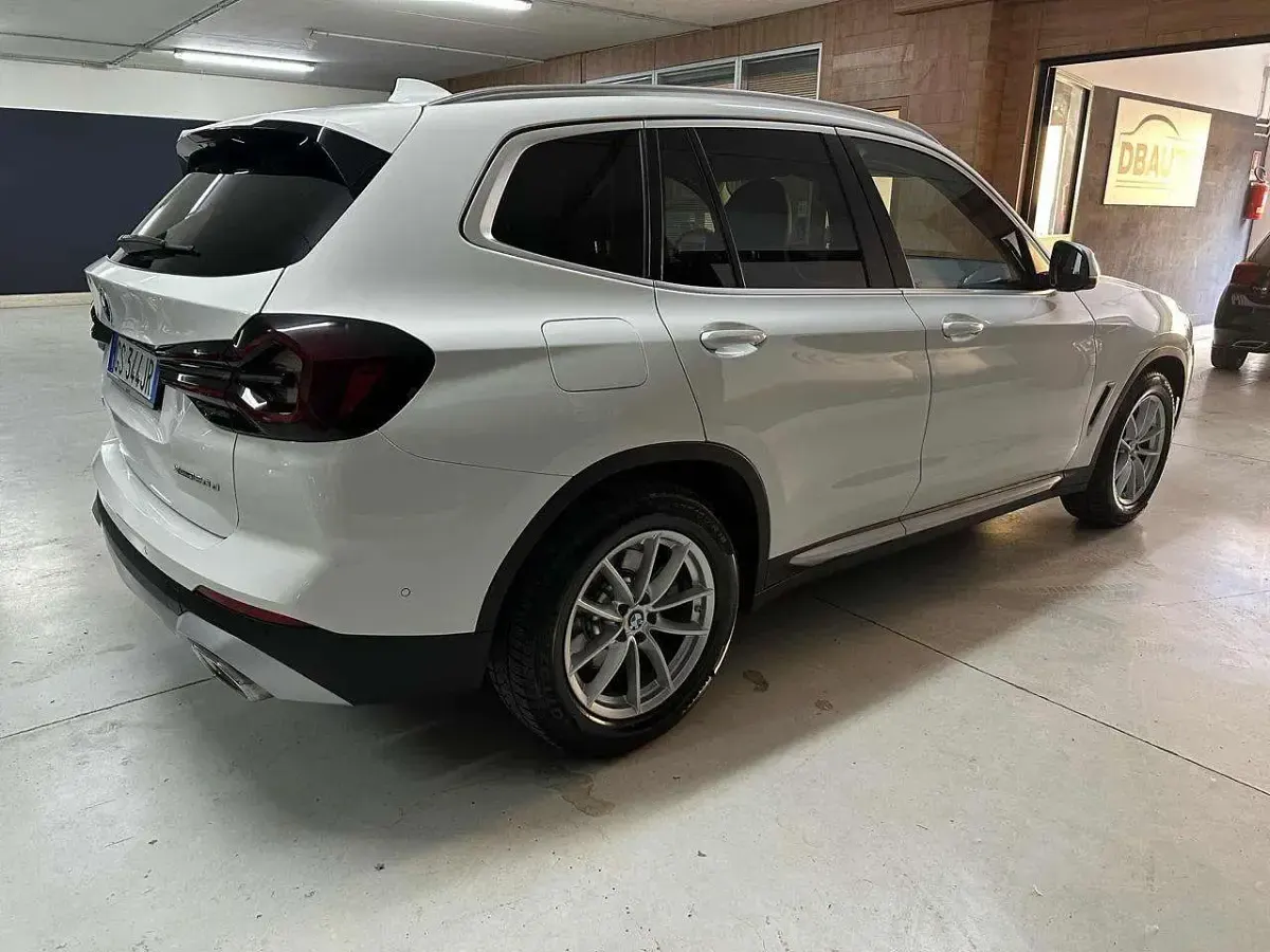 Usata BMW X3 Sport Line 190 CV (139 kW) 2023 Bianco SUV