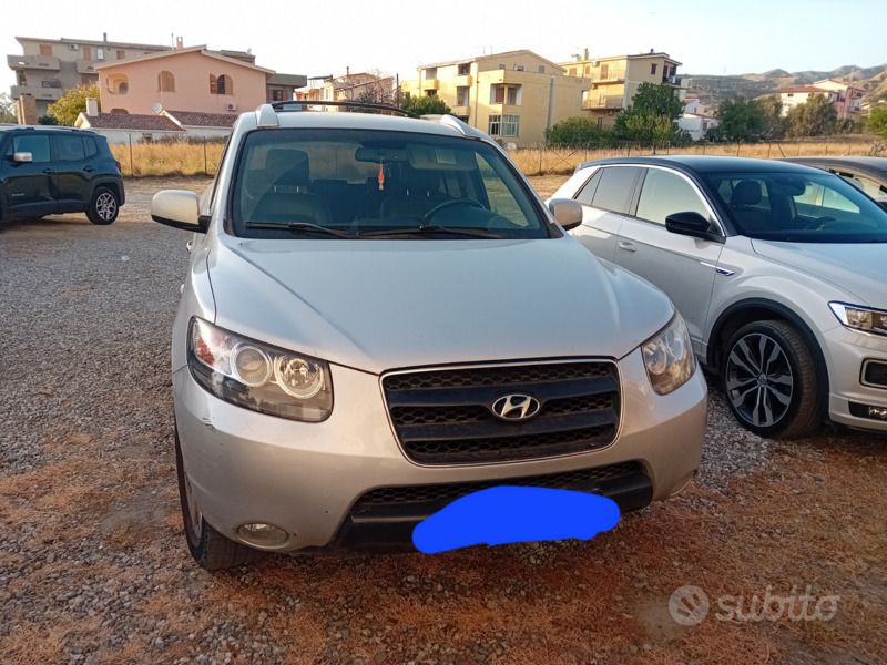 Grigio Usata 2009 Hyundai Santa Fe SUV | 2000 € (Super prezzo) - Immagine 1/4