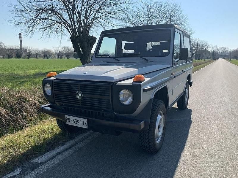 Usata Mercedes G300 88 CV (64 kW) 1986 Grigio SUV
