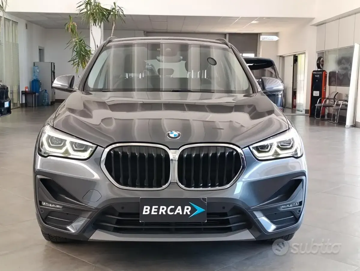 Usata BMW X1 Advantage 190 CV (139 kW) 2022 Grigio SUV