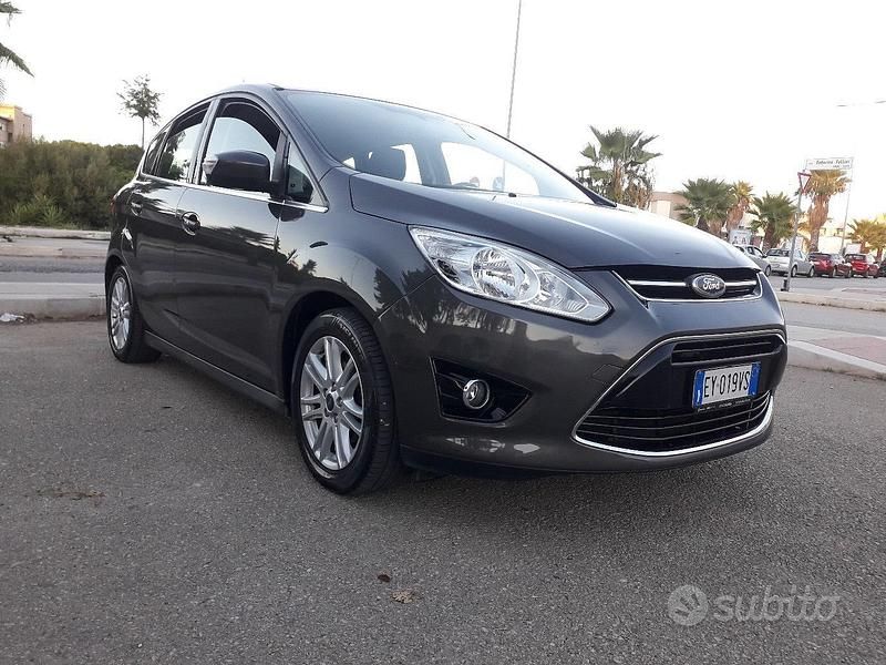 Grigio Usata 2015 Ford C-MAX Monovolume | 6800 € (Ottimo prezzo) - Immagine 1/4