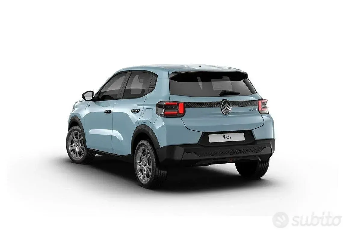 Nuova Citroën C3 PureTech 101 CV (74 kW) 2026 Rosso SUV