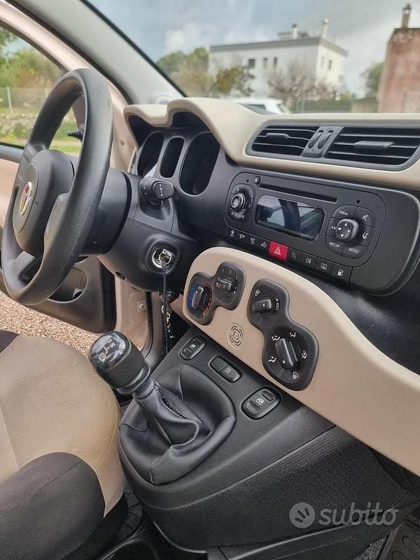 Usata Fiat Panda 85 CV (62 kW) 2014 Utilitaria