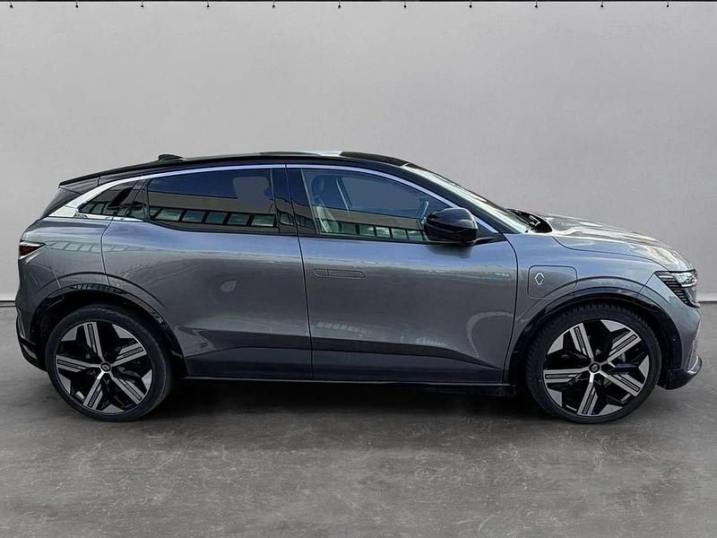 Usata Renault Megane E-Tech Iconic 160 kW (218 CV) 2023 Other Utilitaria